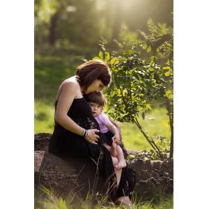 Capture the Beauty of Motherhood with Maternity Photo Shoots in London